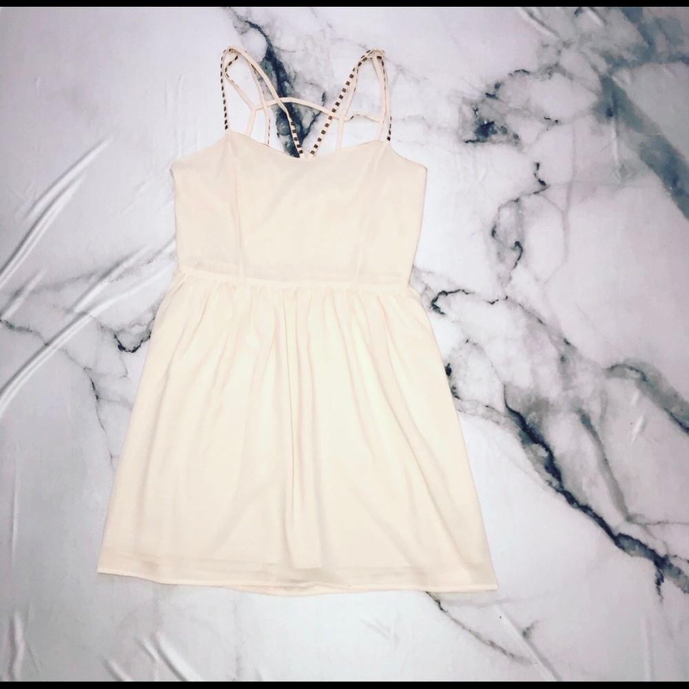 Lovemarks Flowy Beaded Blush Dress Size M